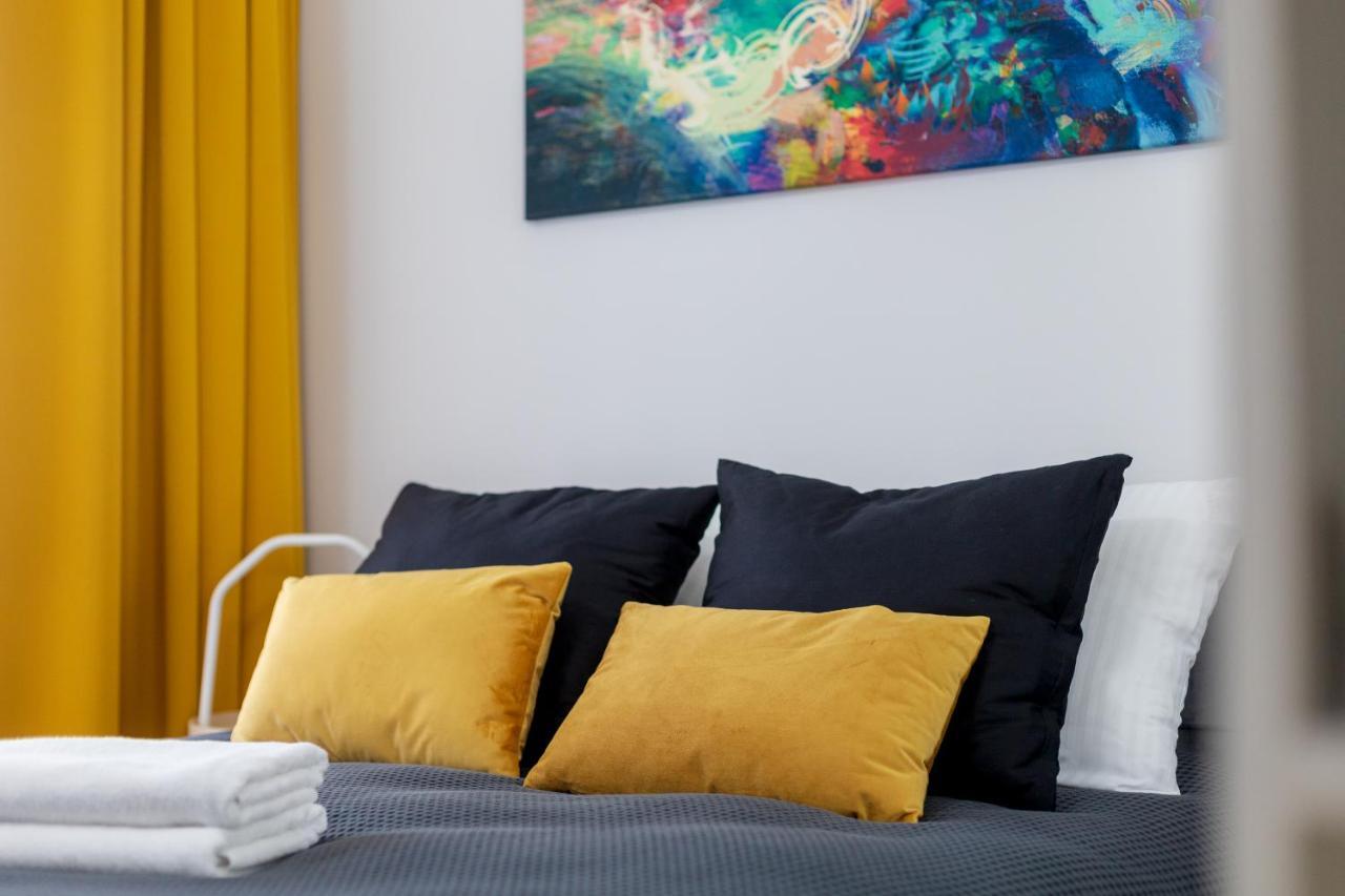 Yellow Sunset Studio Apartment Warsaw Luaran gambar
