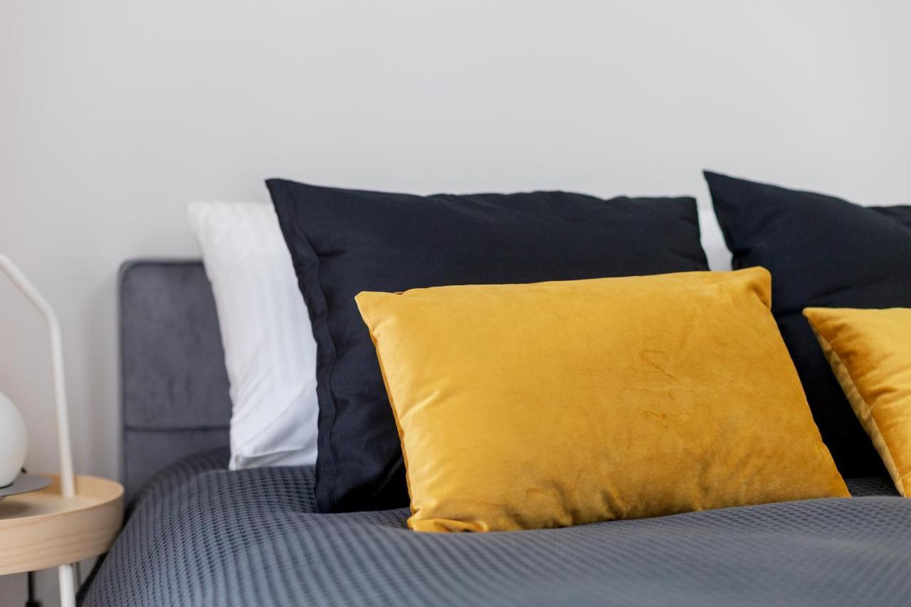 Yellow Sunset Studio Apartment Warsaw Luaran gambar